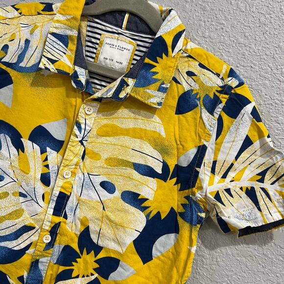 Denim & Flower by Ricky Singh Yellow + Blue Floral Tropical Button Down 11/12 - Picture 2 of 4